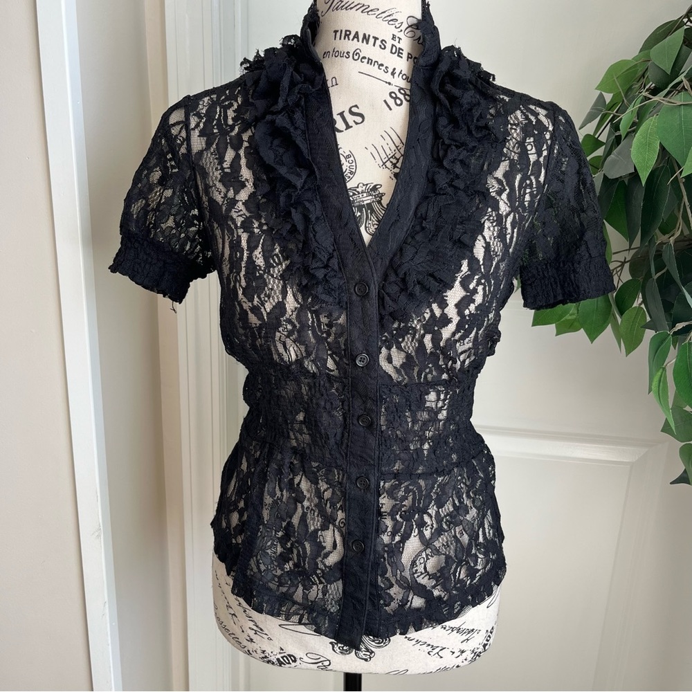Basic Universal Lace Short Sleeve Smock Waist Button Down Blouse Black Sz M